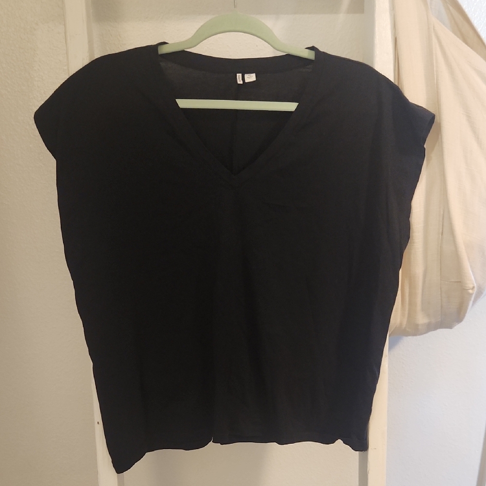 Nordstrom Sleeveless T-shirt